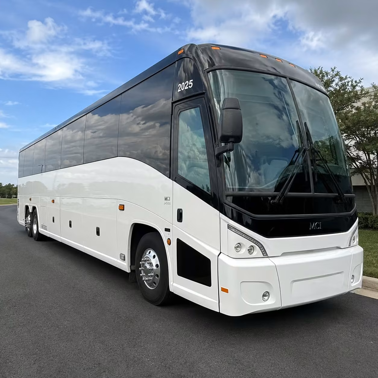 charter bus rentals for pasadena weddings