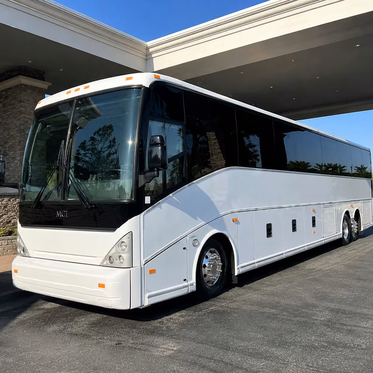 getting every group to lax burbank and ontario without the headache